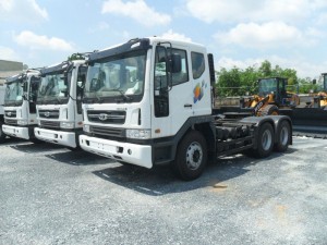Tổng Đại Lý Đầu kéo Daewoo 2 cầu66 Tấn 340Ps-420Ps Giao Xe Toàn Quốc
