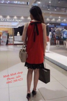 Đầm yếm nơ chân dập ly - Minh Minh Fashion