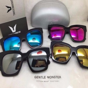 Mắt kính tráng gương GENTLE MONSTER