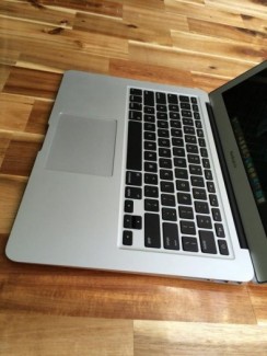 Macbook air 2013 MD761, core i7, 8G, 128G, gia re