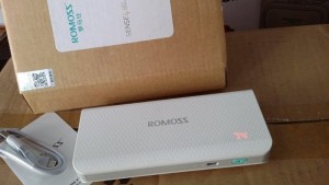 PIN DỰ PHONG ROMOS SENSE 4 LED 2016 CHÍNH HÃNG