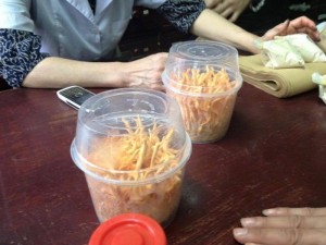 Bán buôn bán lẻ đông trùng hạ thảo Việt Nam