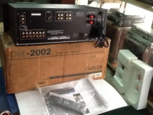 Bán chuyên Ampli Carver 2002 hàng xách tay về ,mới
