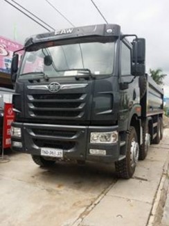 Xe tải FAw 4 chân 340HP tải trọng lớn, giá cả hợp lý, cạnh tranh với chiều dài lòng thùng lên tới 8m