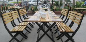 Bàn ghế gỗ giá rẻ