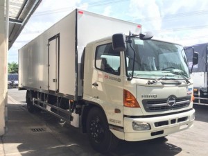 Xe HINO FC 6.4 Tấn thùng mui bạt thùng kín Giao Xe Toàn Quốc