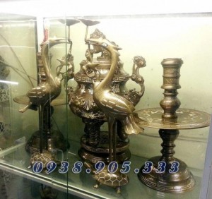 Chúng tôi nhận đúc, chạm khắc, chế tác theo yêu cầu của quý khách, nhận làm các sản phẩm với số lượng bất kỳ… với giá cả cạnh tranh nhất.