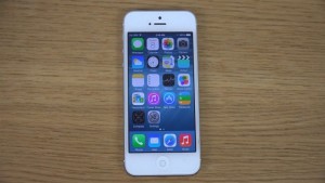 iPhone 5 trắng qt 16g 98% nguyên zin