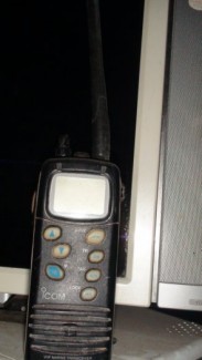 ICOM HÀNG HẢI BĂNG TẦN CÀI SẴN BẬT ON LÊN LÀ LIÊN LẠC .GIÁ 1TRIEU .GỌI 0986464273
