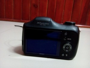 Máy ảnh Sony CyberShot DSC-H200 (BC E32)