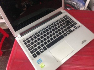 Acer V5 471 i5 3317u _4G_500g_2vga