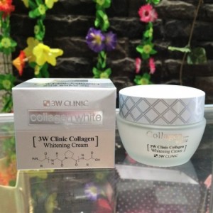 Kem Dưỡng Trắng Da Tinh Chất Collagen 3w Clinic Collagen Whitening Cream