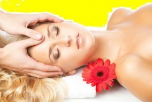 Chăm sóc da cho làn da trắng sáng tại spa Ngoc Trinh