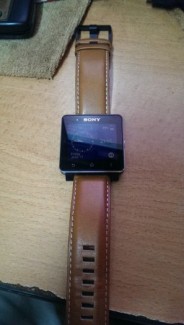 Đồng hồ Sony Smartwatch 2