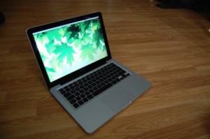 Macbook pro 15.4 inch ( 120ssd + 500gb /8gb ) intel core i5 | Vga: Intel hd graphics (288mb) + nvidia geforce gt 330m