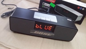 Loa bluetooth Bose có LCD âm thanh hay B100