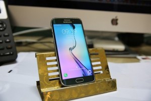 Thanh lý Samsung S6 edge 64bg (99%) còn BH