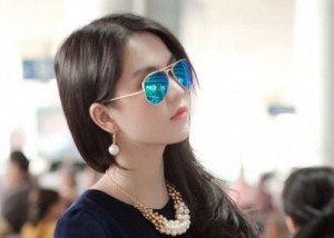 Kính Tráng Gương Mắt Xanh