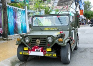 Jeep lùn Irac A2
