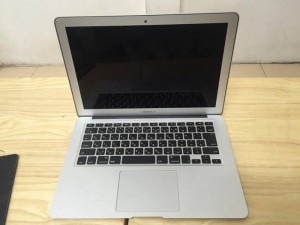 Macbook Air MD760 2014 | RAM: 4GB DDR3 1600MHz