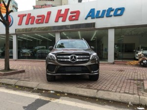 Mercedes GLS 500 4Matic 2016 Mới 100%