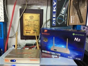 Tv box N8 giá rẻ bảo hành 1 năm