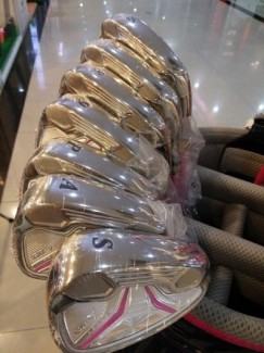 bộ golf nữ giá rẻ