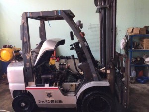 Sửa chữa xe nâng hàng các loại giá rẻ