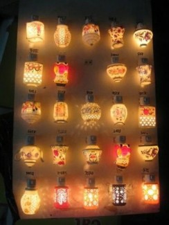 Đèn ngủ xông tinh dầu