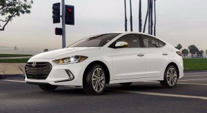 Hyundai Elantra 2019 Giá Tốt Nhất tại HCM. Trả Góp Elantra Lãi Suất Thấp