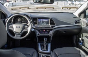 Hyundai Elantra 2019 Giá Tốt Nhất tại HCM. Trả Góp Elantra Lãi Suất Thấp