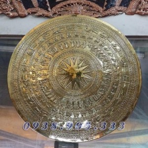 Mặt trống đồng đông sơn bằng đồng, phù điêu trống đồng giá tốt tại Sài Gòn
