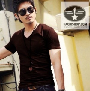 Áo thun trơn ngắn tay cổ tim nam nữ Facioshop