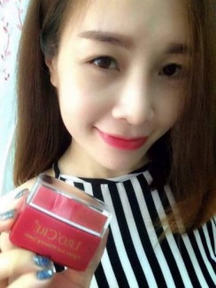 Kem lro'cre trị nám dưỡng da