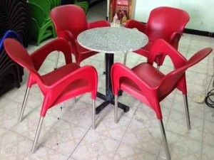 Ghế nhựa đúc giá cực rẻ