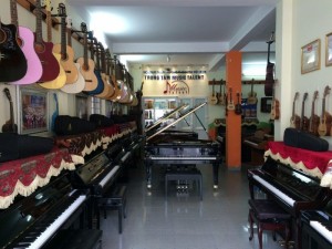 Mua Đàn Piano, Bán Đàn Piano Giá Rẻ Tại Hà Đông, Hà Nội