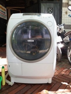 Máy giặt hitachi BD v2