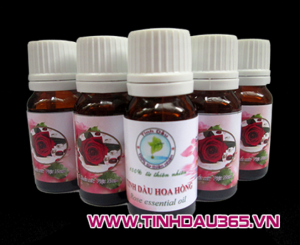 Làm đẹp với tinh dầu hoa hồng