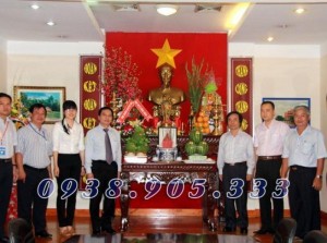Tượng bác Hồ bán thân cao 70cm.hàng có sẵn bán với giá rẻ nhất Sài Gòn