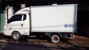 Xe tải Hyundai porter h100 thùng composite bao đẹp bao chuẩn