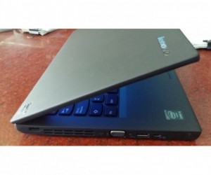 Lenovo Thinkpad X240, dòng doanh nhân mini cao cấp