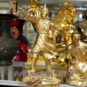 Tượng Trần Hưng Đạo mạ vàng cao 25cm để bàn làm việc