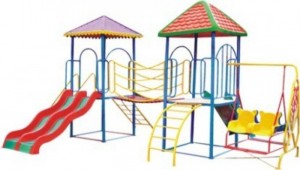 Cầu trượt đơn nhỏ xinh