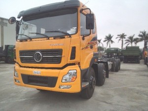 Xe tải thùng 5 chân Trường Giang Đông Phong 24 tấn