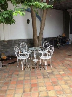 Bàn sân vườn quận 9 thành phố hồ chí minh