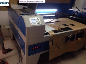 Máy laser cắt khắc giá rẻ, máy laser cắt vải
