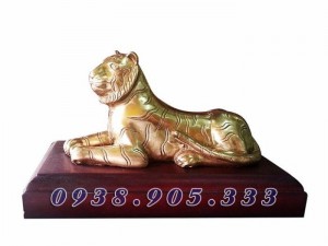 Tượng hổ bằng đồng cao 16cm, tượng phong thủy cho người thiếu Mộc