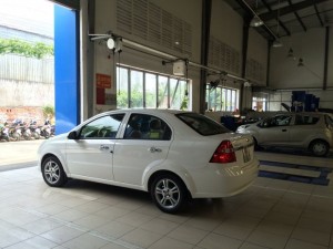 AVEO LT 5 chỗ - sang trọng, lịch lãm