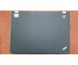 Lenovo thinkpad T410, dòng doanh nhân siêu bền.