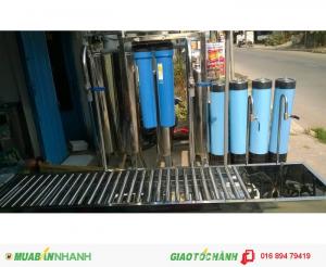 Bàn Chiết Rót Nước Đóng Bình